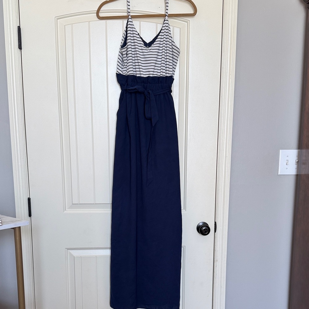 Main Strip Navy and White Striped Top - Size L